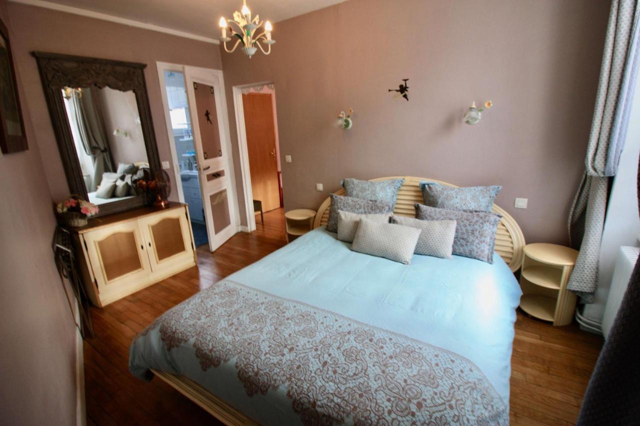 Aggarthi Bed And Breakfast บาเยอ ห้อง รูปภาพ
