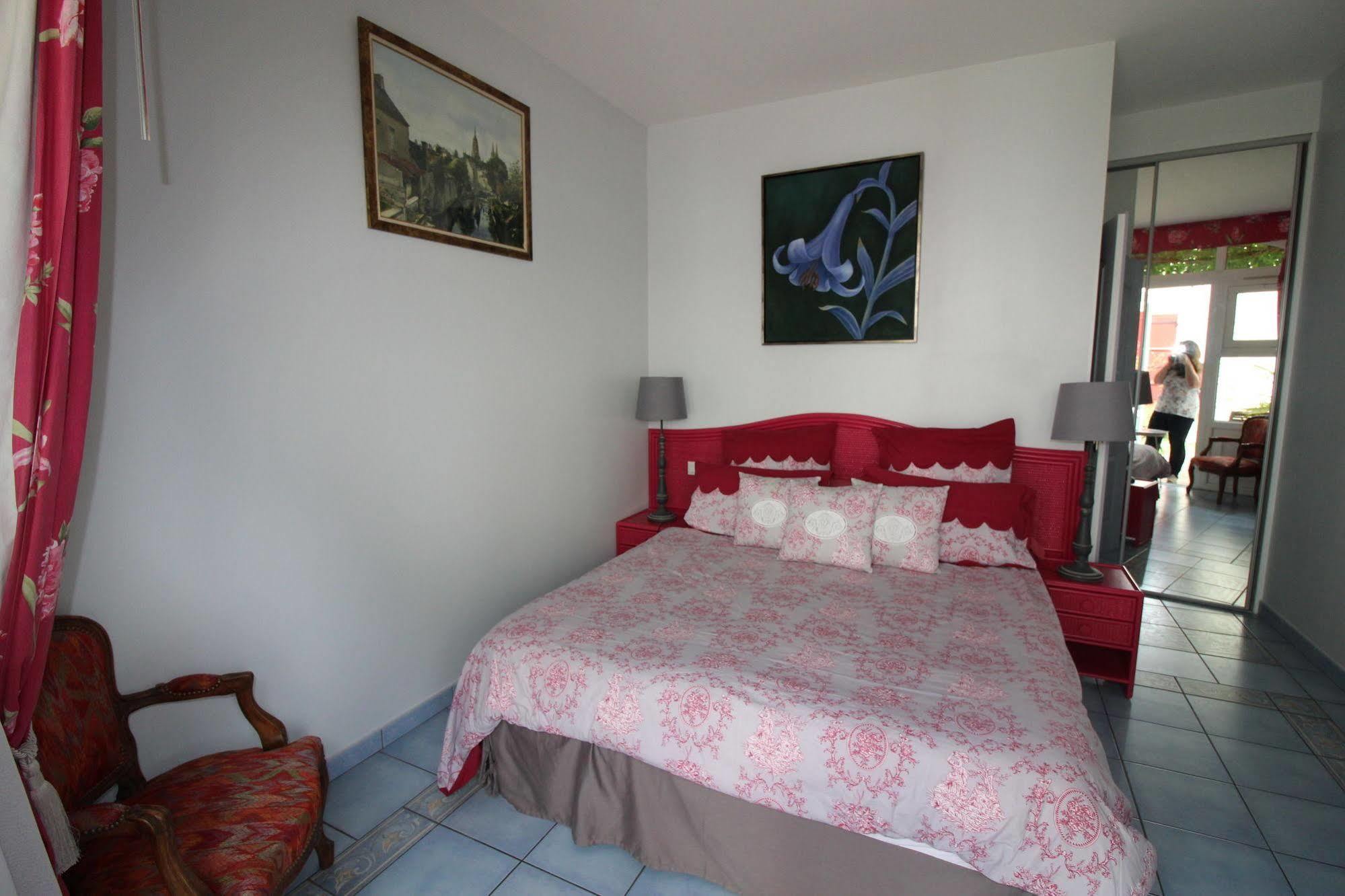 Aggarthi Bed And Breakfast บาเยอ ภายนอก รูปภาพ